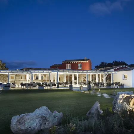 Li Neuli Country Club 5*