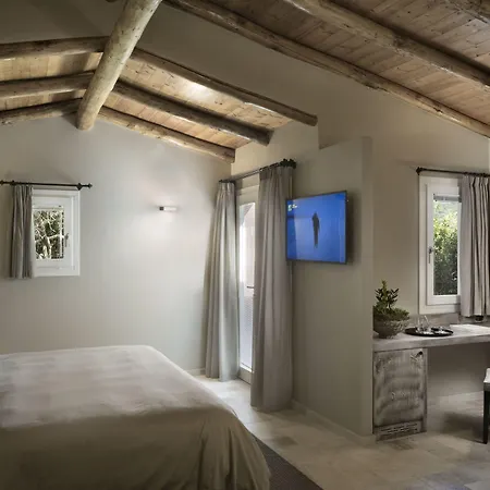 Li Neuli Country Club 5*