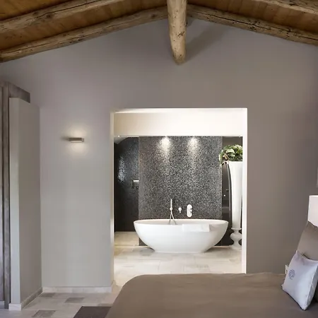 Szálloda Li Neuli Country Club San Pantaleo