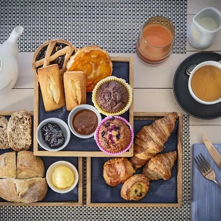 Hotel Li Neuli Country Club