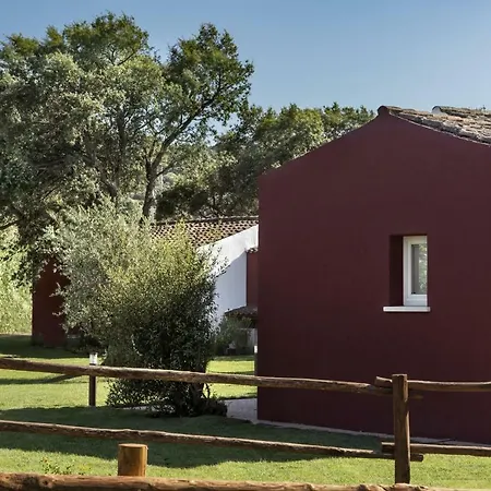 Szálloda Li Neuli Country Club 5*