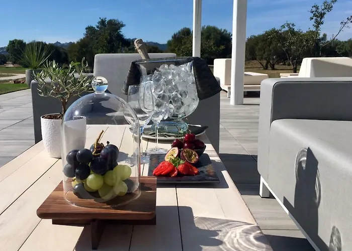 Li Neuli Country Club Hotel 5*